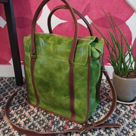 Green Leather Travel Bag - Picture 3 of 5